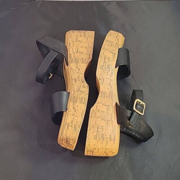 BRAND NEW WILD DIVA LOUNGS MINIMALIST ANKLE STRAP CORK PLASFORM SANDAL - Picture 5 of 16